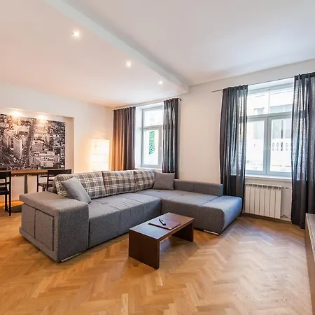 Apartment Delta Old Town Family Tallinn