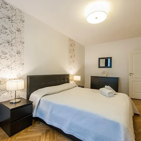 Apartment Delta Old Town Family Tallinn