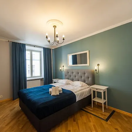 Delta Old Town Family Apartment